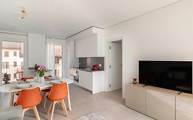Magic Deluxe Suites - Free Parking
